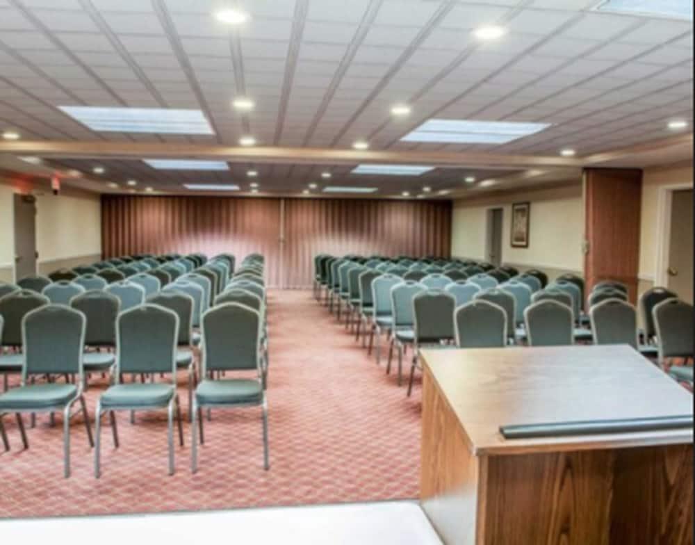 Comfort Suites Fort Wayne - Southwest Εξωτερικό φωτογραφία