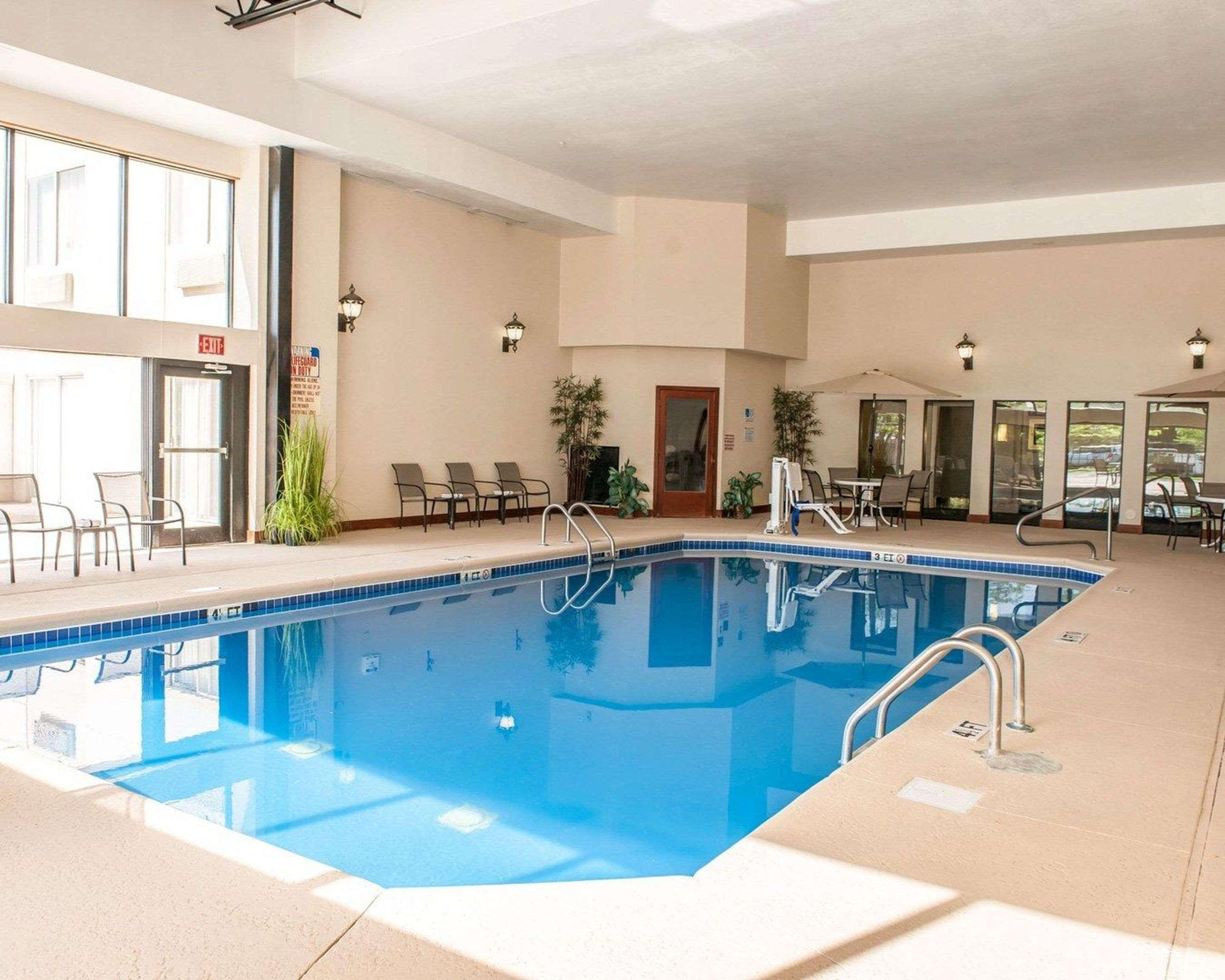 Comfort Suites Fort Wayne - Southwest Εξωτερικό φωτογραφία